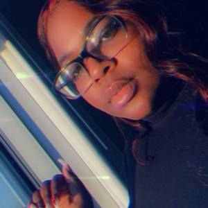 Meet your Posher, Deshaunna